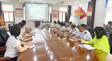 檔案法制宣傳進站區(qū)迎國際檔案日_副本_副本.jpg